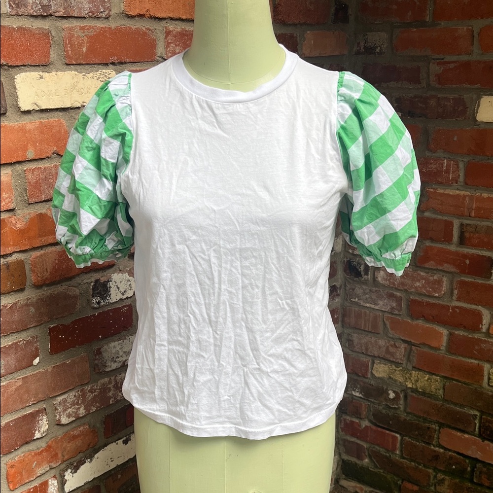 Who What Wear White Tee with Green Gingham Puff Sleeves